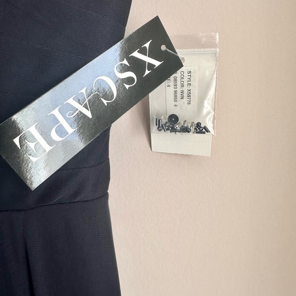NWT XSCAPE Beaded Ruffled Long Party Dress Navy Blue Size 4/S - Picture 3 of 8